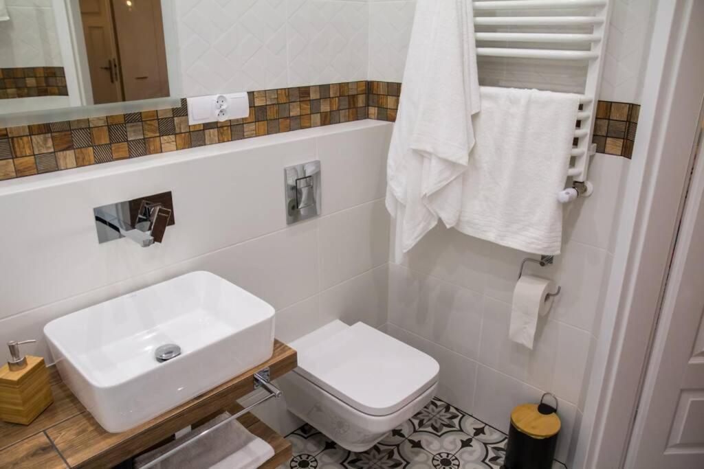 Gold Garden Appartement Stary Toruń Buitenkant foto
